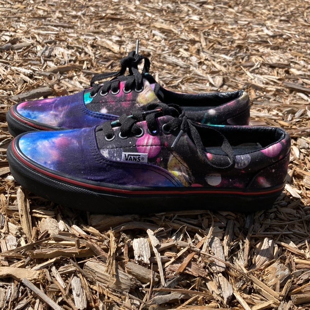 Custom Galaxy Vans 👟 🌌